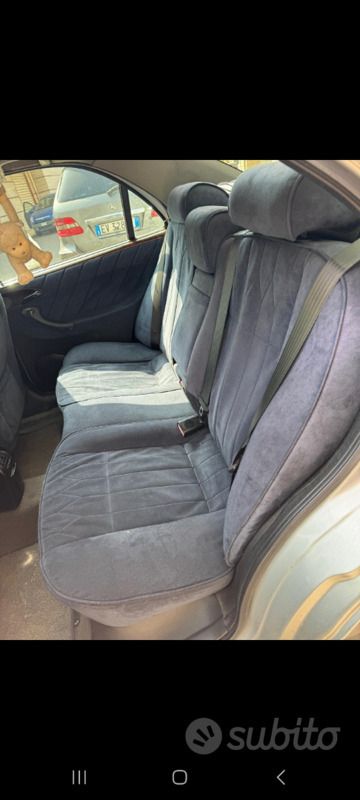 Usata Lancia Lybra 105 CV (77 kW) 2000 Grigio Berlina