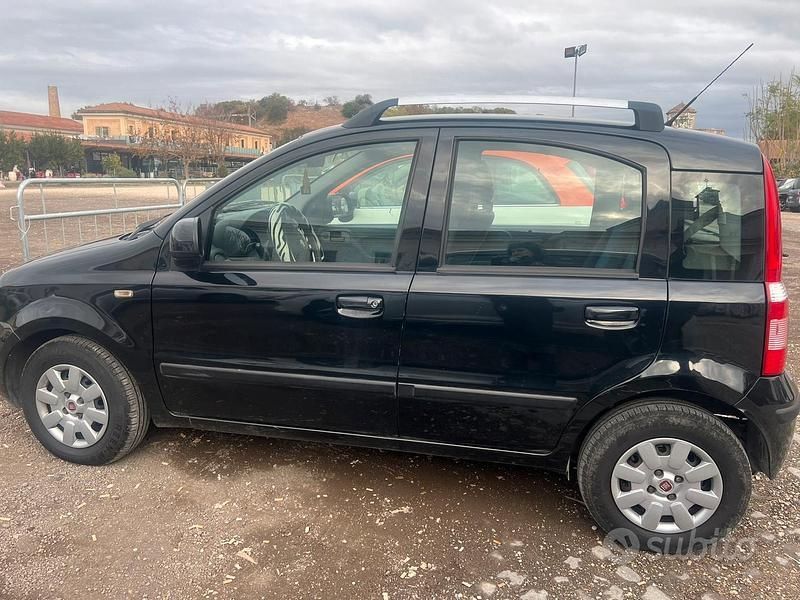 Usata Fiat Panda Dynamic 69 CV (50 kW) 2010 Nero Utilitaria