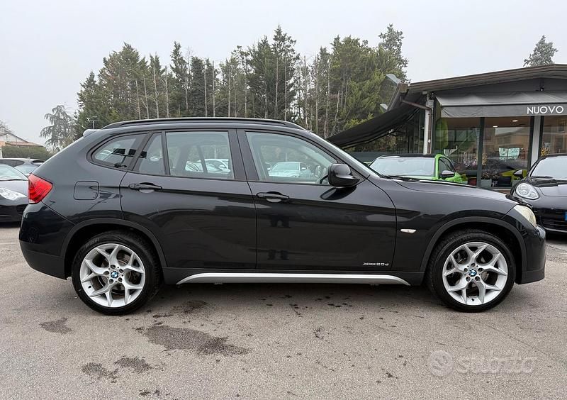 Usata BMW X1 Efficient Dynamics 177 CV (130 kW) 2010 Nero SUV