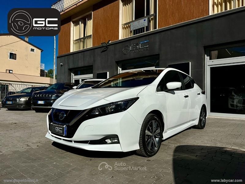 Bianco Usata 2021 Nissan Leaf Acenta Due volumi | 10.990 € (Ottimo prezzo) - Immagine 1/4