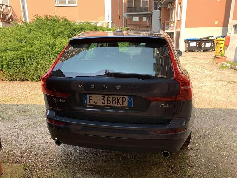 Usata Volvo XC60 190 CV (139 kW) 2017 Blu/azzurro SUV