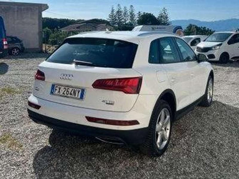 Usata Audi Q5 Business 190 CV (139 kW) 2019 Bianco pastello SUV