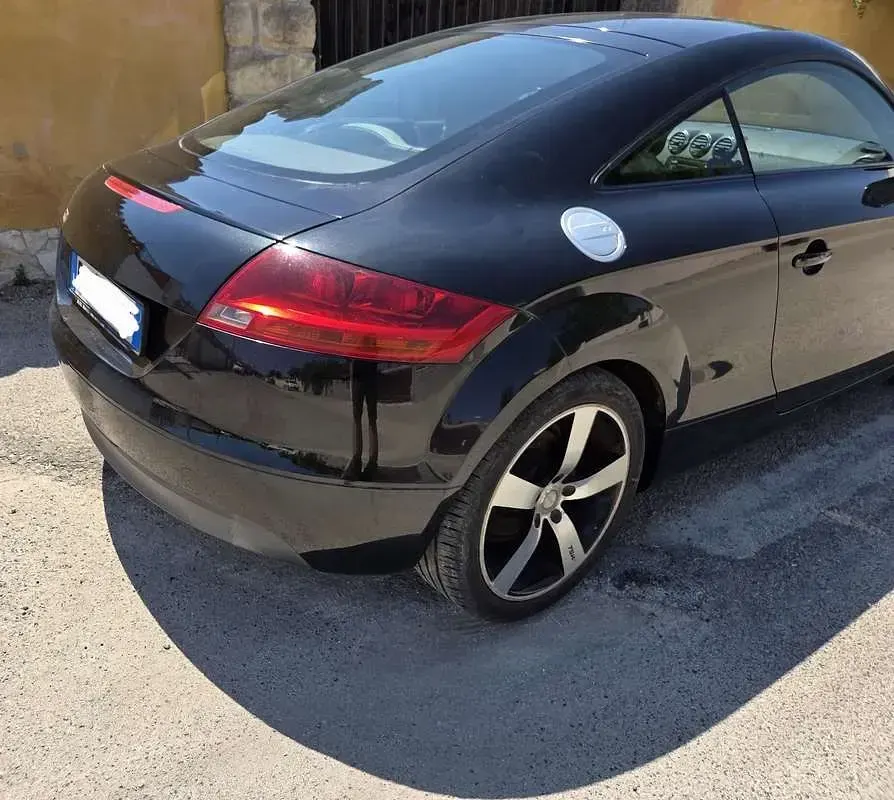Usata Audi TT Ambiente 200 CV (147 kW) 2006 Coupé