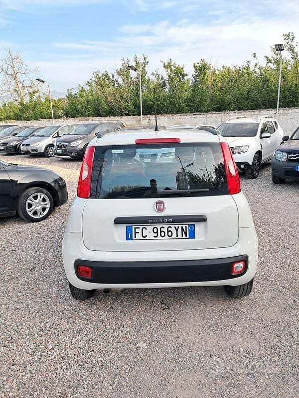 Usata Fiat Panda Easy 95 CV (69 kW) 2016 Bianco Utilitaria