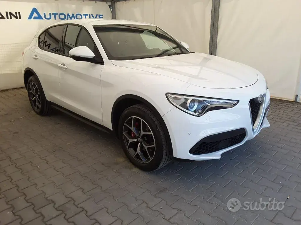 Usata Alfa Romeo Stelvio Veloce 280 CV (205 kW) 2020 Bianco SUV