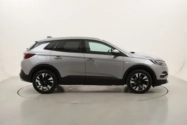 Usata Opel Grandland X Elegance 131 CV (96 kW) 2020 SUV
