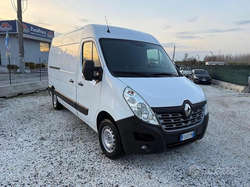 Usata Renault Master 150 CV (110 kW) 2018 Bianco
