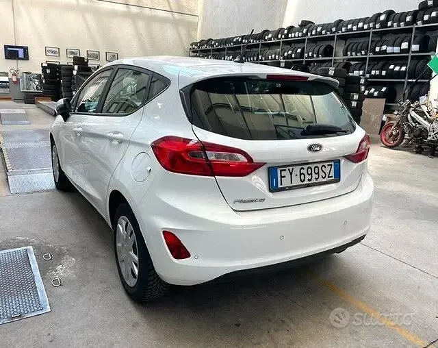 Usata Ford Fiesta Business Edition 86 CV (63 kW) 2019 Bianco Utilitaria