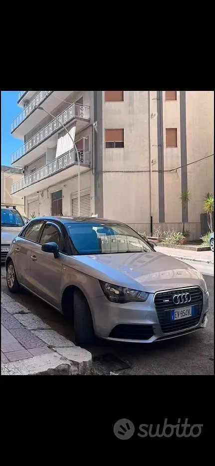 Usata Audi A1 90 CV (66 kW) 2014 Grigio Utilitaria