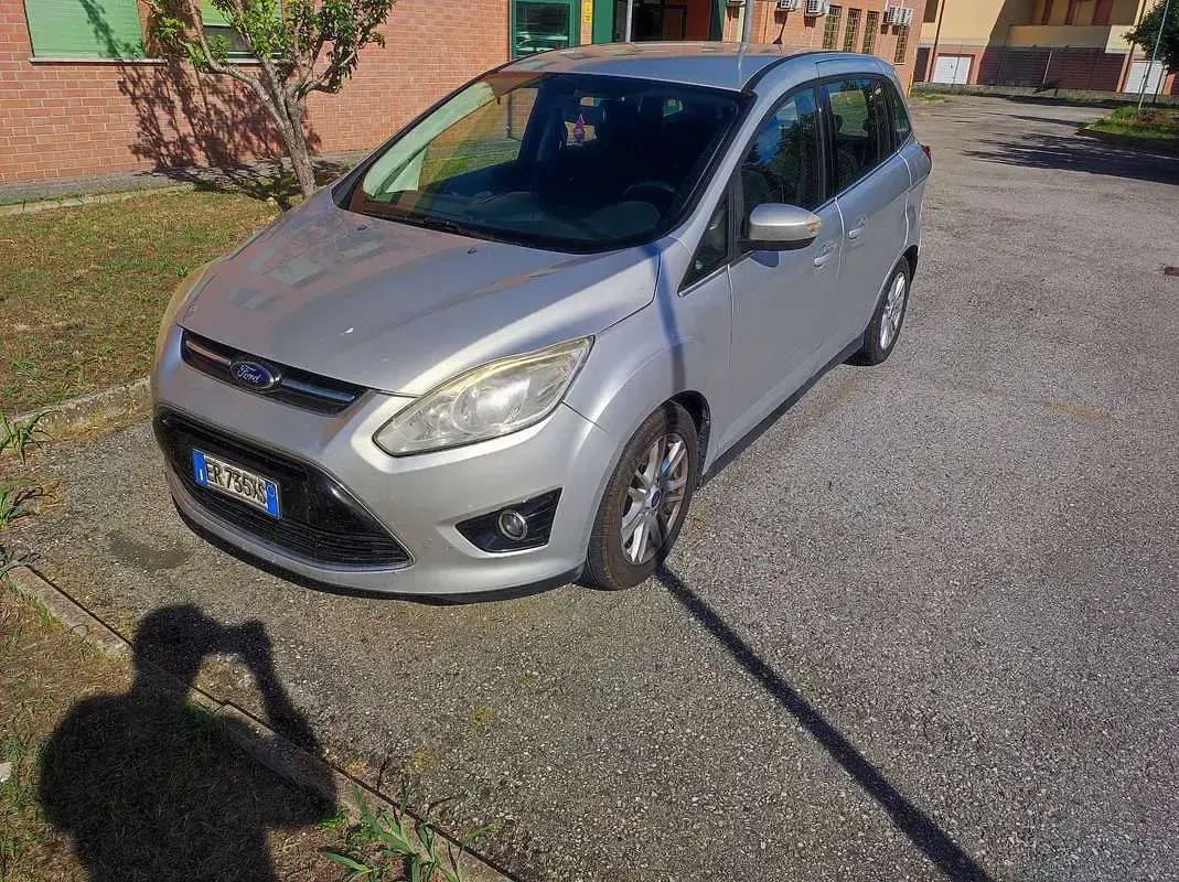 Usata Ford C-MAX Titanium 116 CV (85 kW) 2013 Argento Monovolume