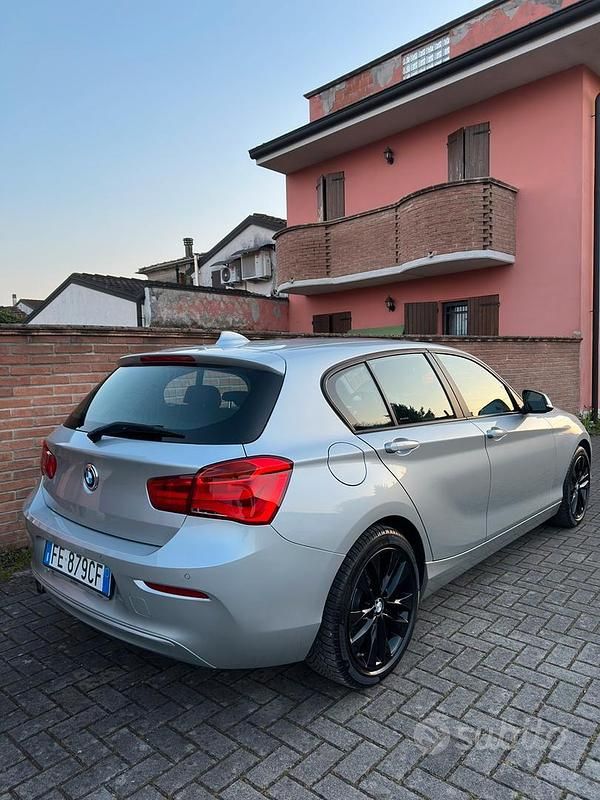 Usata BMW 116 116 CV (85 kW) 2016 Grigio Utilitaria
