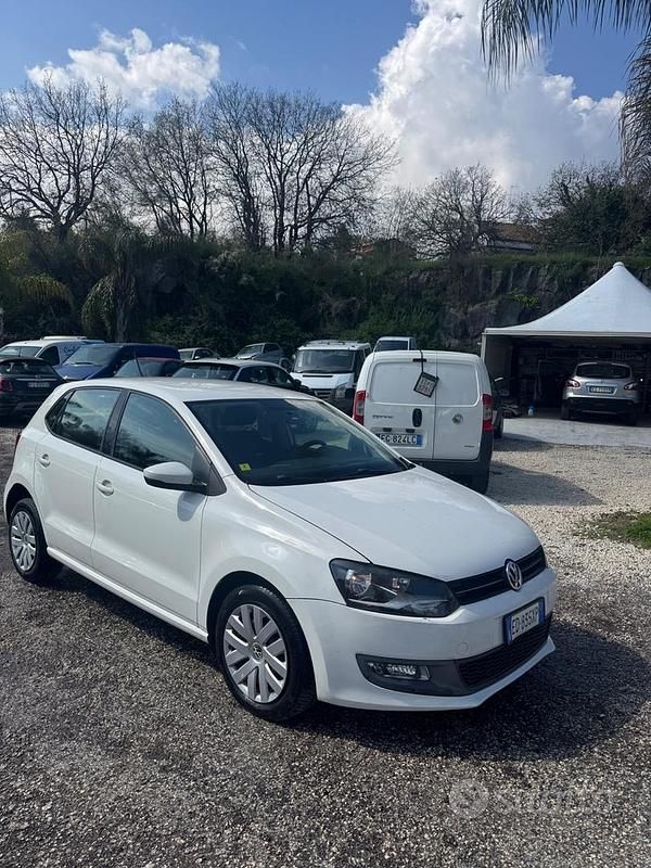 Usata VW Polo Highline 85 CV (62 kW) 2010 Bianco Utilitaria