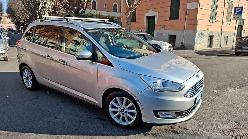 Usata Ford C-MAX Titanium 120 CV (88 kW) 2018 Argento Monovolume