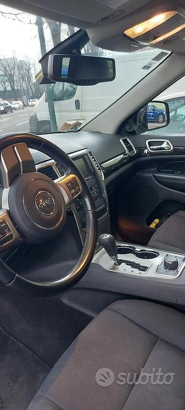 Usata Jeep Grand Cherokee 190 CV (139 kW) 2011 Nero SUV