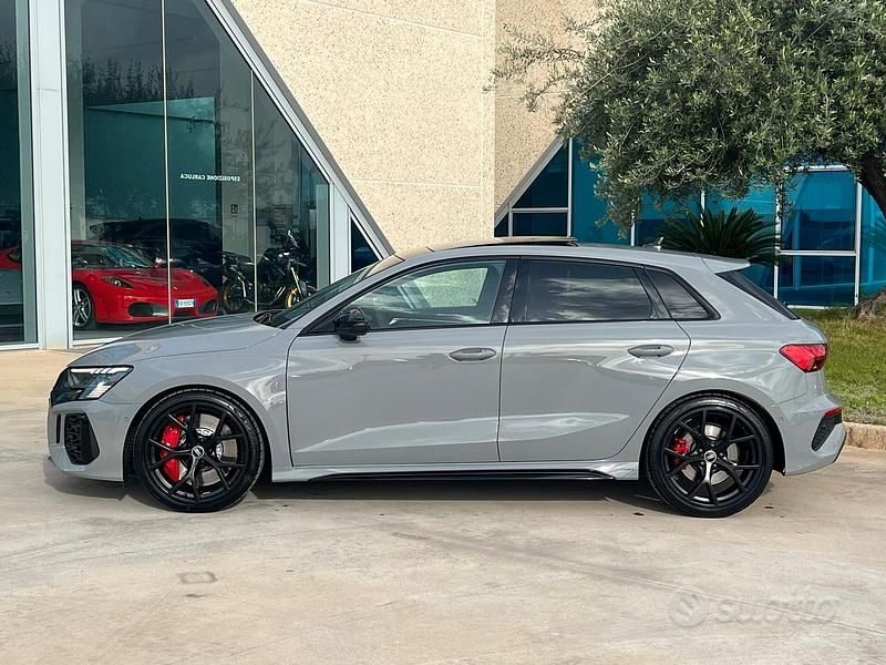 Usata Audi RS3 400 CV (294 kW) 2023 Grigio Berlina