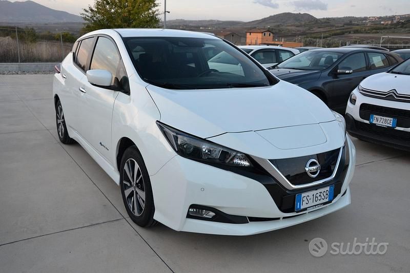 Usata Nissan Leaf N-Connecta 39 kW (54 CV) 2018 Bianco Utilitaria