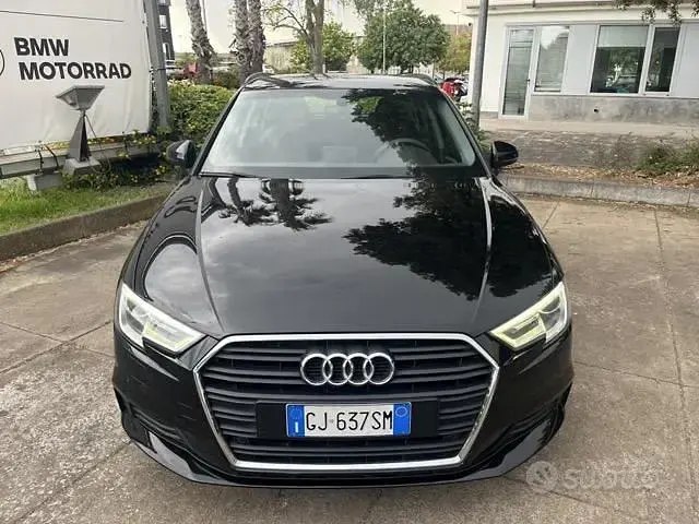 Usata Audi A3 Admired 150 CV (110 kW) 2019 Nero Berlina