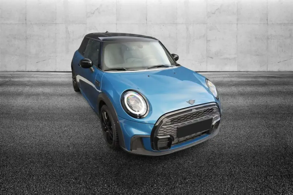 Usata Mini John Cooper Works 136 CV (100 kW) 2022 Blu/azzurro Utilitaria