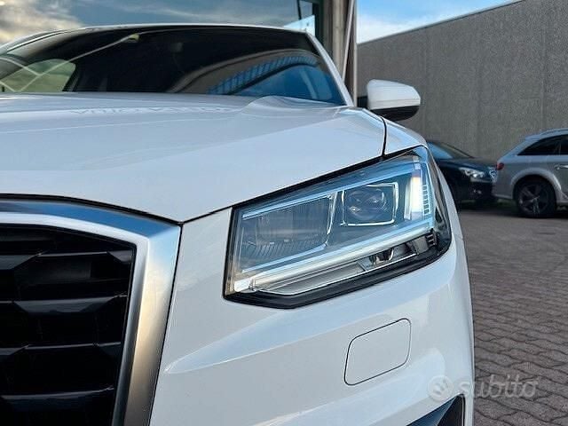 Usata Audi Q2 Design 116 CV (85 kW) 2018 Bianco SUV