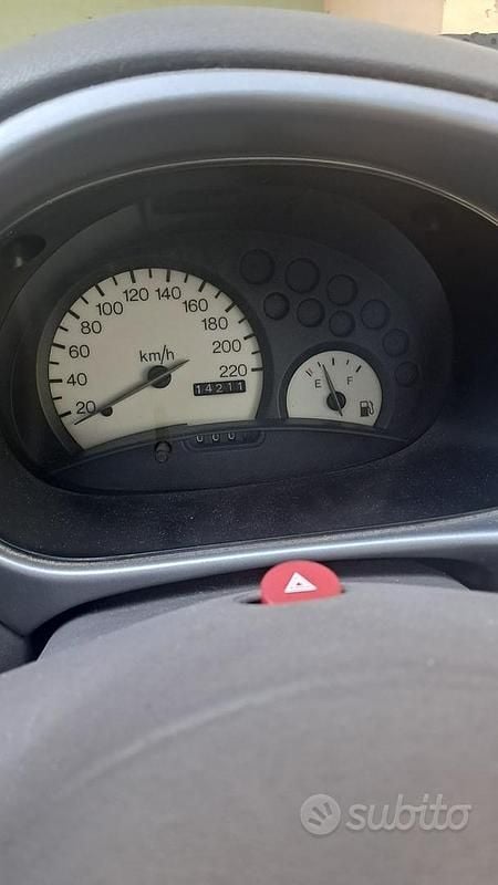Usata Ford Ka 60 CV (44 kW) 1999 Verde Utilitaria