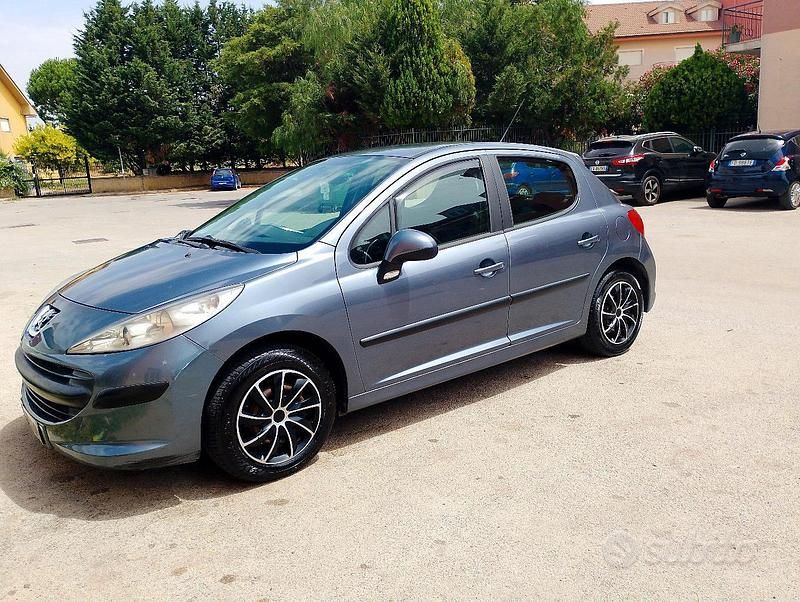 Usata Peugeot 207 2007 Grigio Berlina