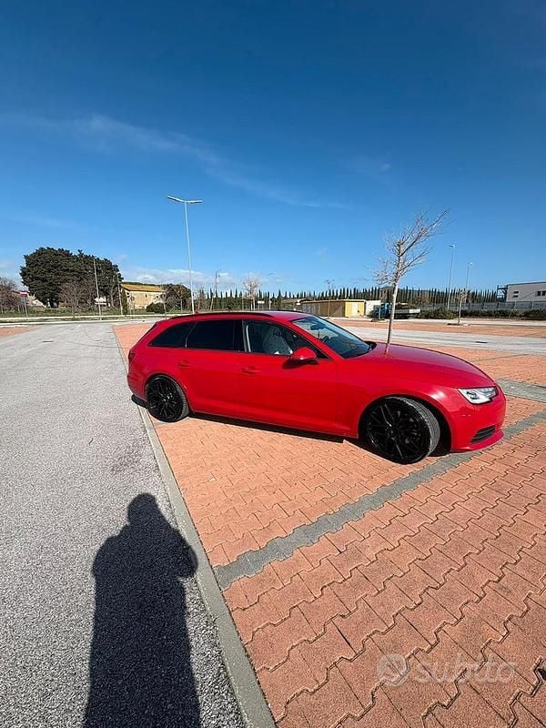 Usata Audi A4 Business Plus 150 CV (110 kW) 2018 Rosso Station wagon