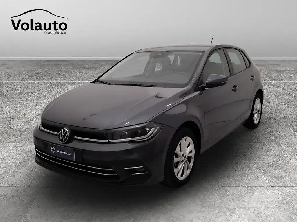 Usata VW Polo Style 95 CV (69 kW) 2025 Grigio Utilitaria