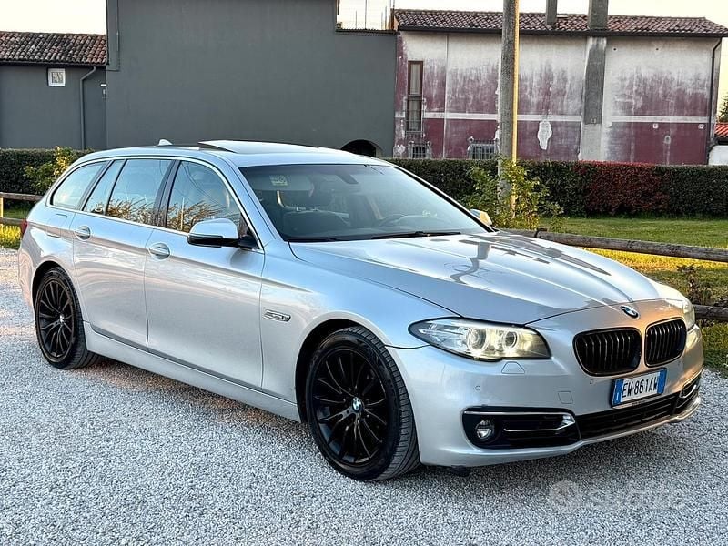 Usata BMW 520 Comfort Edition 184 CV (135 kW) 2014 Grigio Station wagon