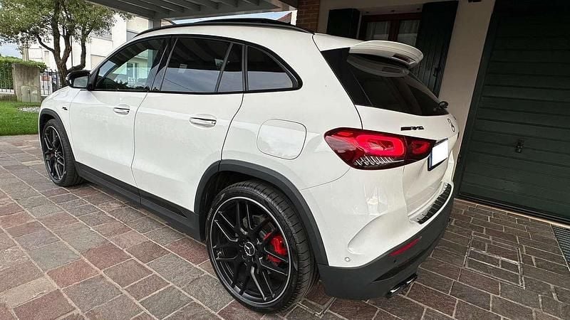 Usata Mercedes GLA45 AMG AMG 421 CV (309 kW) 2022 Bianco SUV