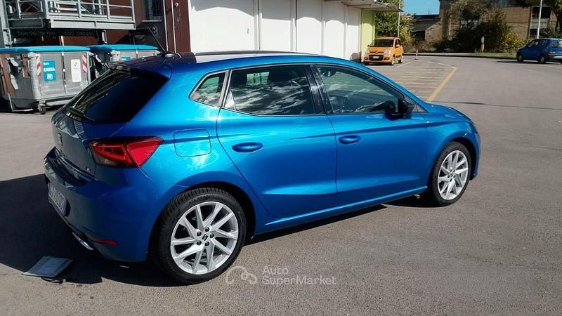 Usata Seat Ibiza FR 95 CV (69 kW) 2022 Blu Berlina