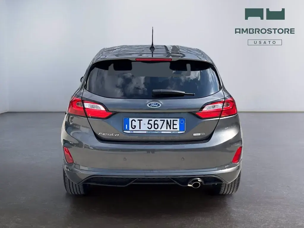 Usata Ford Fiesta ST-Line 125 CV (91 kW) 2024 Magnetic grey Berlina