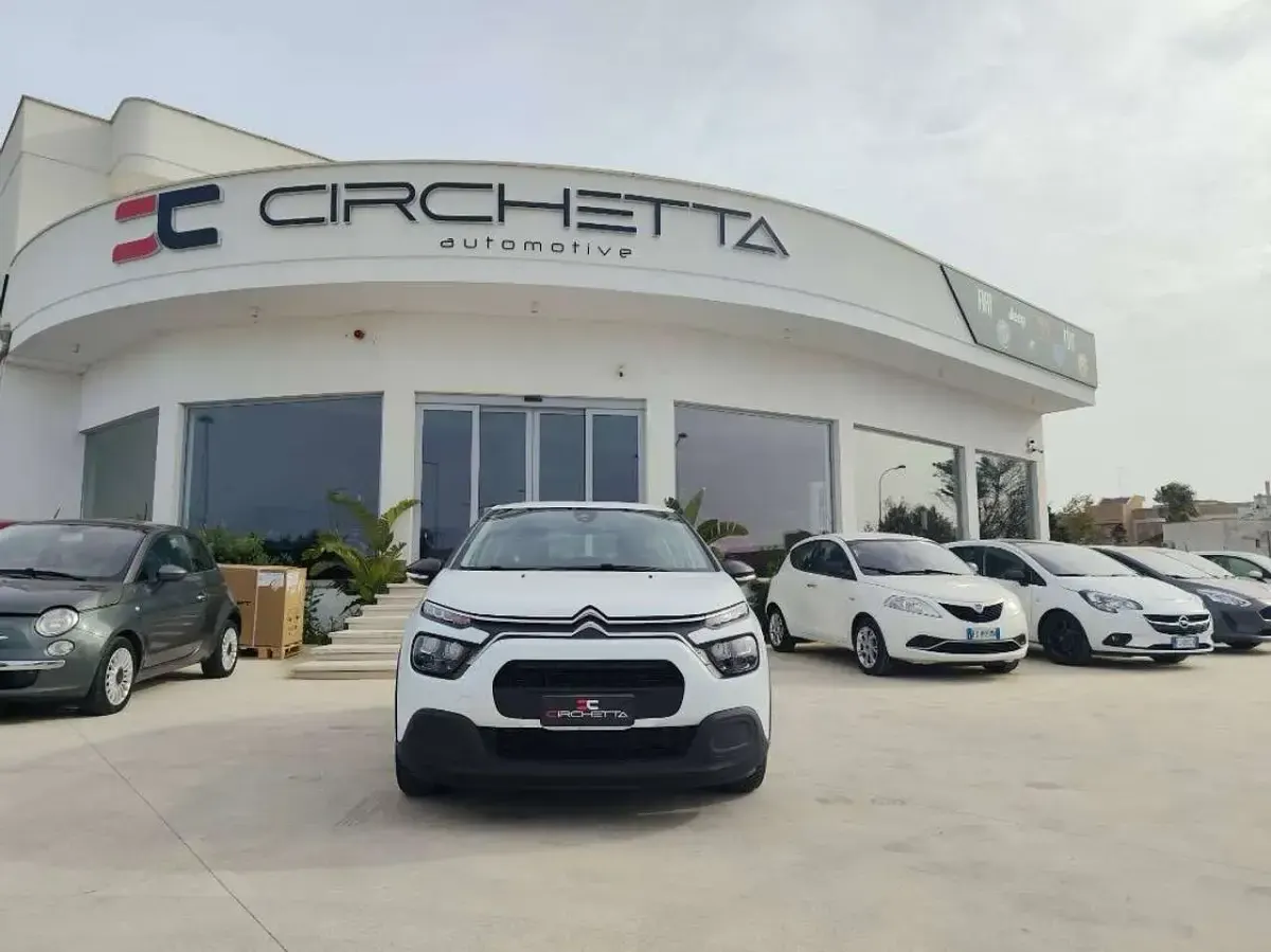 Usata Citroën C3 Shine 102 CV (75 kW) 2021 Bianco Utilitaria