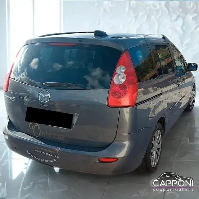 Begagnad Mazda 5 110 HK (80 kW) 2007 Grå Minibuss