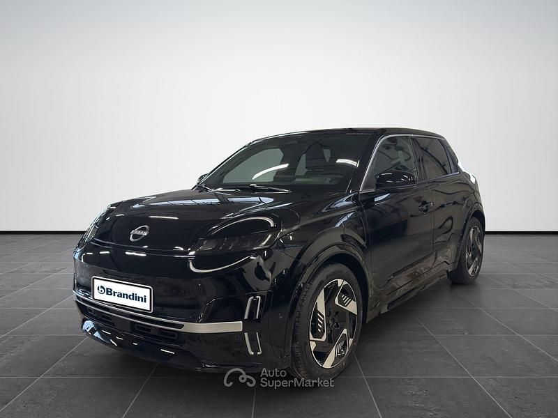 Nuova Nissan Micra Evolve 110 kW (150 CV) 2026 Enigma black Utilitaria