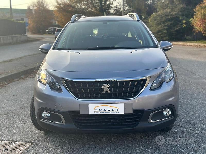 Usata Peugeot 2008 Allure 82 CV (60 kW) 2018 Grigio SUV