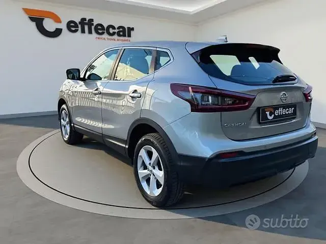 Usata Nissan Qashqai 116 CV (85 kW) 2020 Grigio SUV
