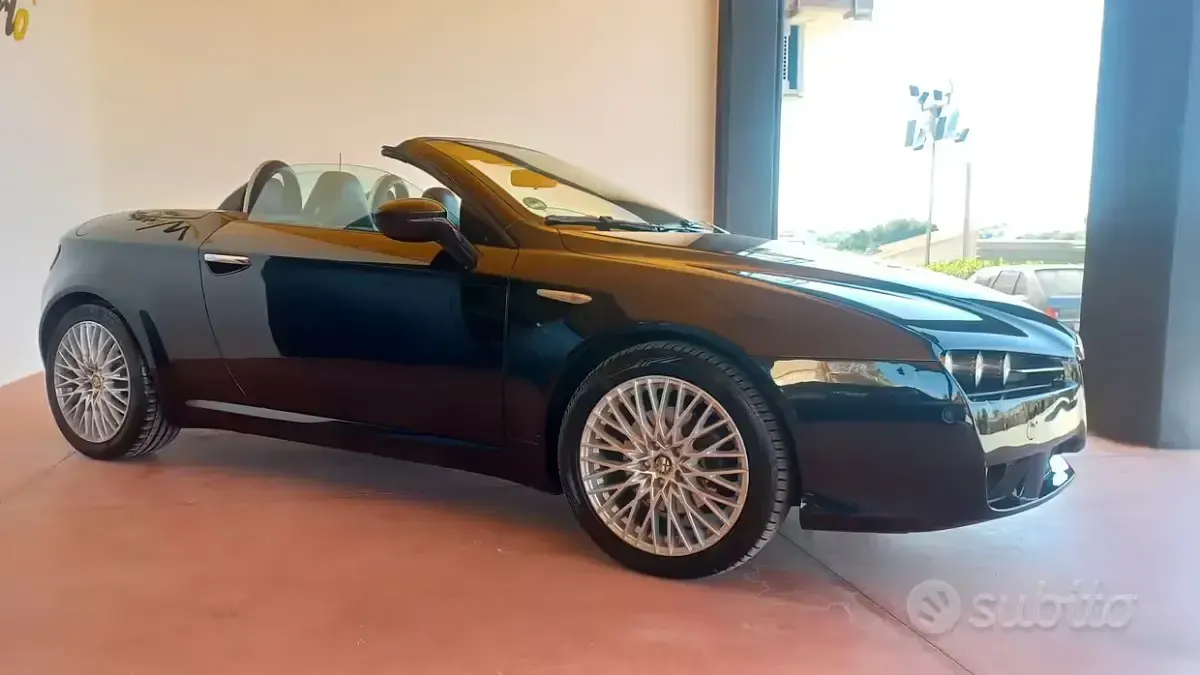 Usata Alfa Romeo Spider Exclusive 200 CV (147 kW) 2007 Nero Cabrio