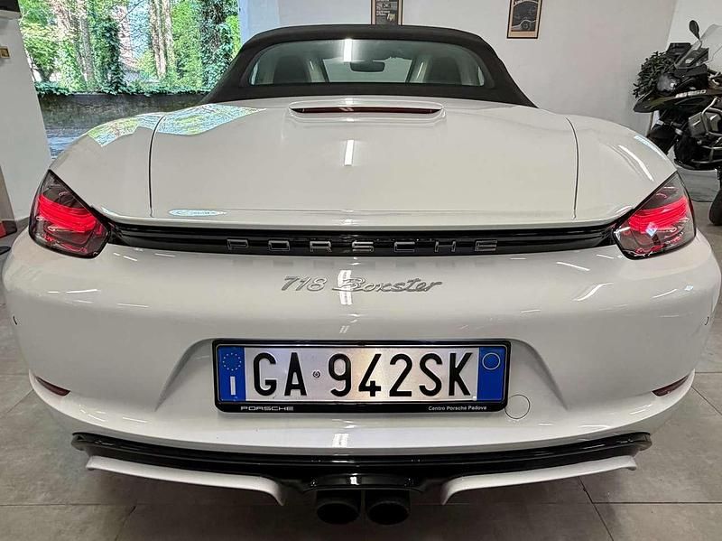 Usata Porsche Boxster Sport 299 CV (219 kW) 2018 Pure white Cabrio