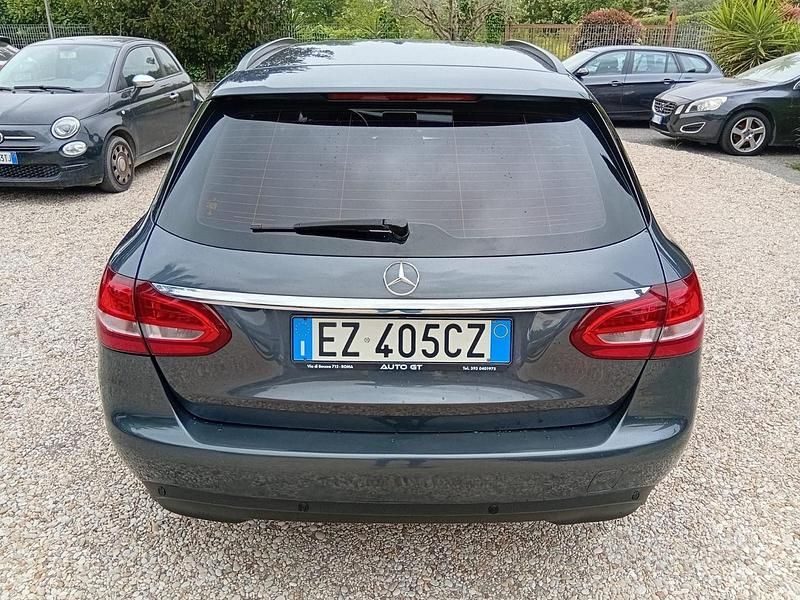 Usata Mercedes C180 Exclusive 116 CV (85 kW) 2015 Grigio Station wagon