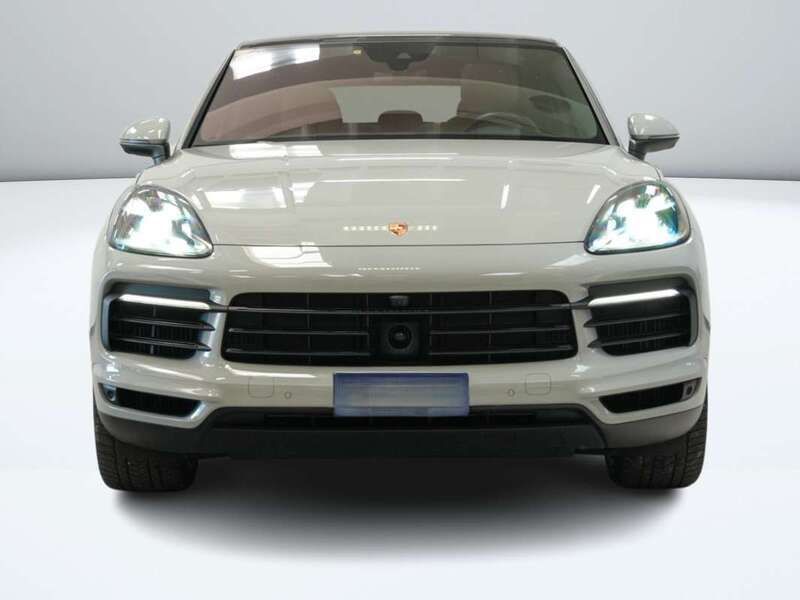 Grigio Usata 2020 Porsche Cayenne SUV | 65.000 € (Buon prezzo) - Immagine 1/4