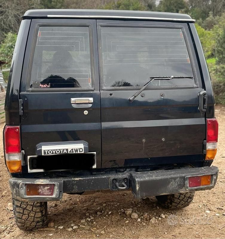 Usata Toyota Land Cruiser 1989 Nero SUV
