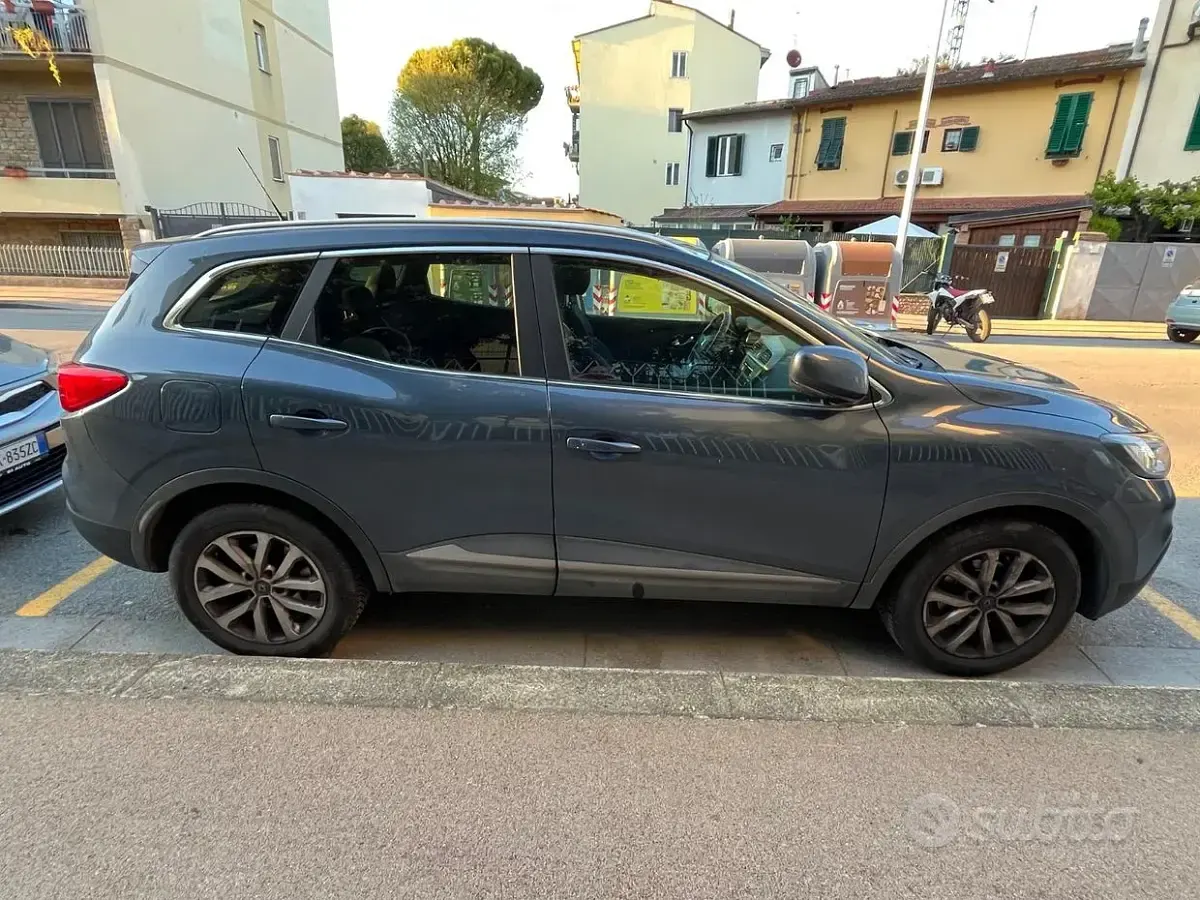 Usata Renault Kadjar Zen 131 CV (96 kW) 2016 Grigio SUV