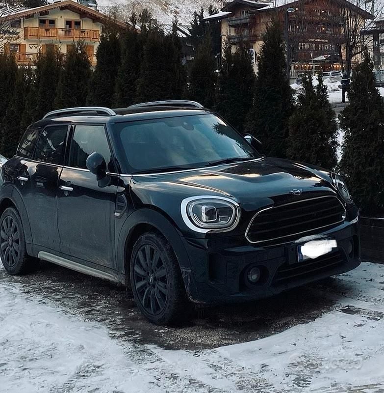 Usata Mini One Countryman Business 102 CV (75 kW) 2021 Nero SUV