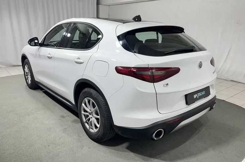 Usata Alfa Romeo Stelvio Veloce 210 CV (154 kW) 2017 Bianco SUV