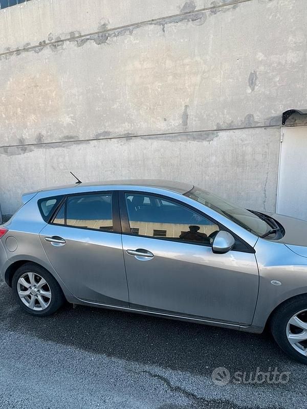 Usata Mazda 3 2011 Grigio Berlina
