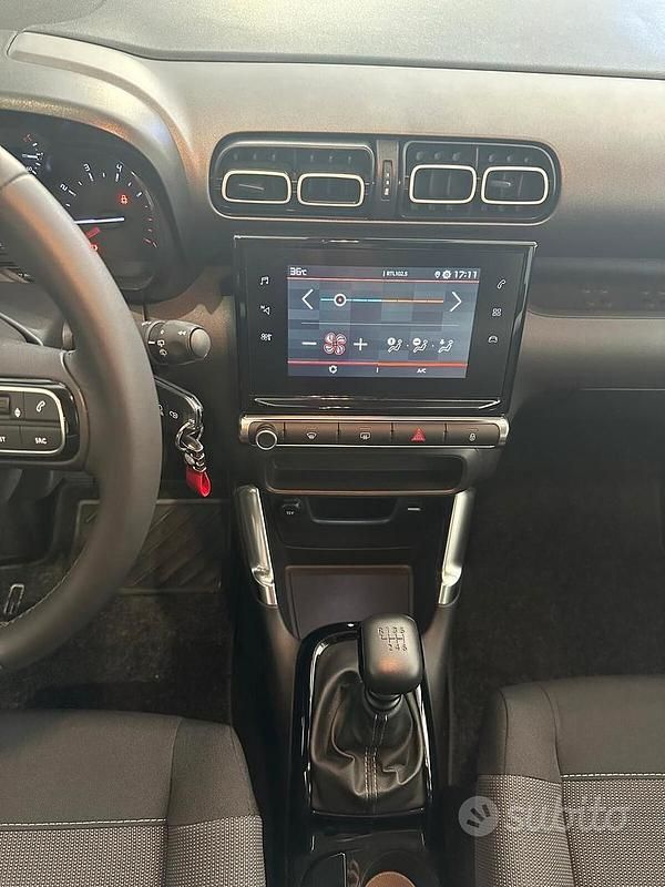 Usata Citroën C3 Aircross 110 CV (80 kW) 2024 Grigio SUV