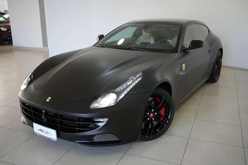 Usata Ferrari FF 659 CV (484 kW) 2013 Nero Station wagon