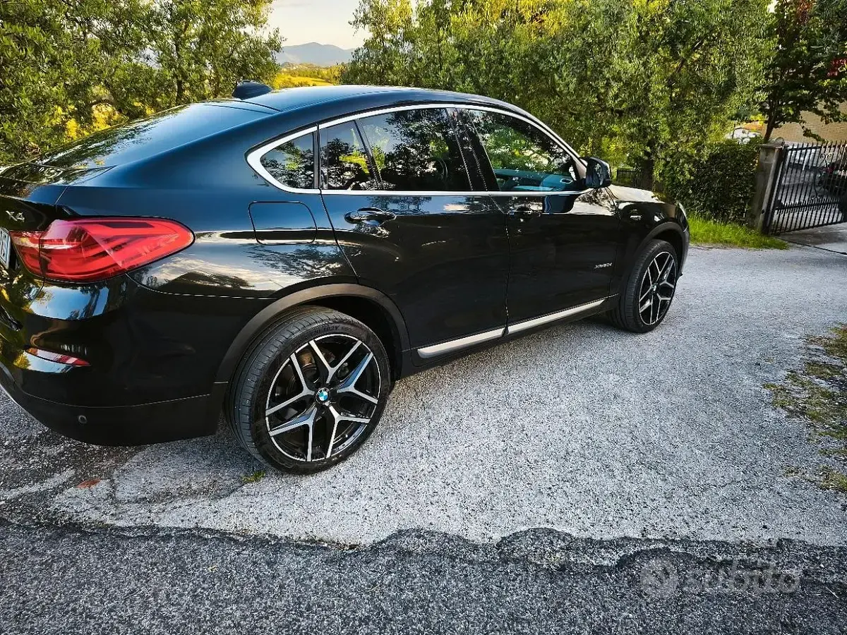 Usata BMW X4 xLine 190 CV (139 kW) 2018 Nero SUV