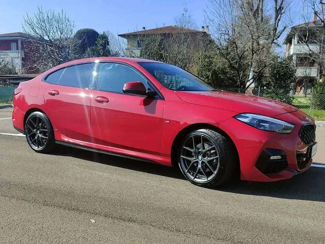 Usata BMW 218 150 CV (110 kW) 2020 Rosso Berlina