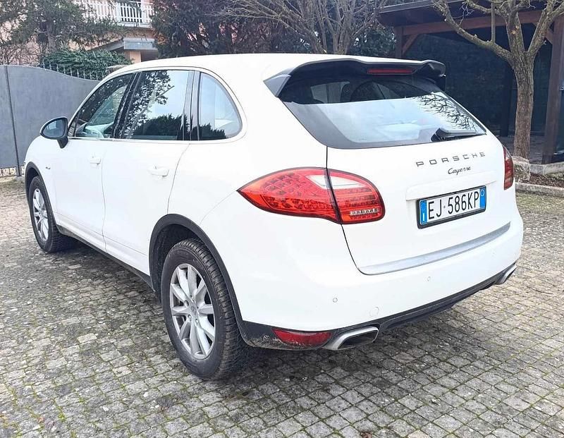 Usata Porsche Cayenne 2011 Bianco SUV